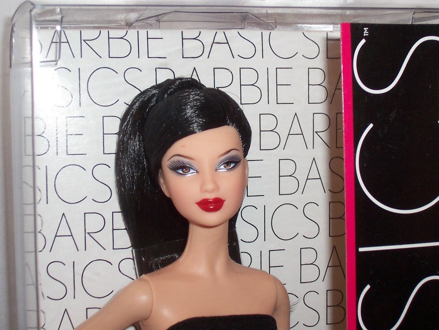 Barbie Basics Little Black Dress Model #05 - Other