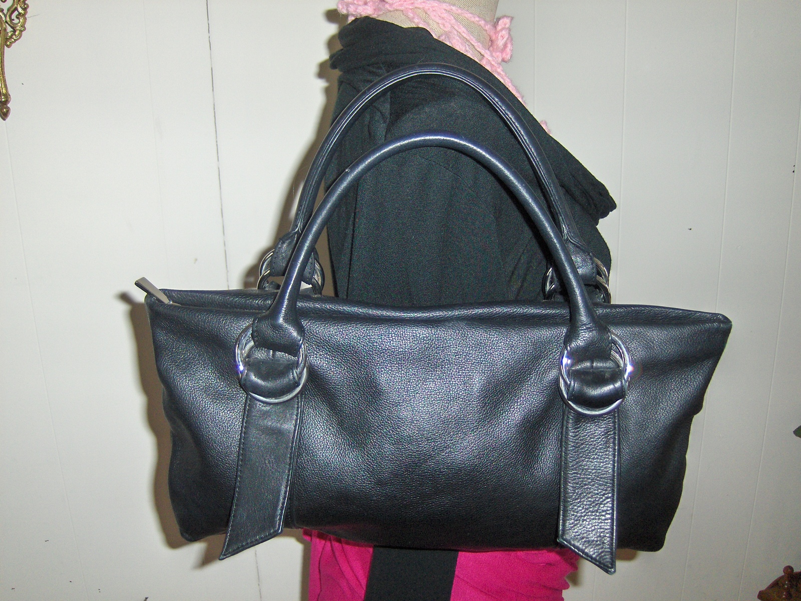 Express Design Studio Black Pebble Grain Leather Satchel Purse Women