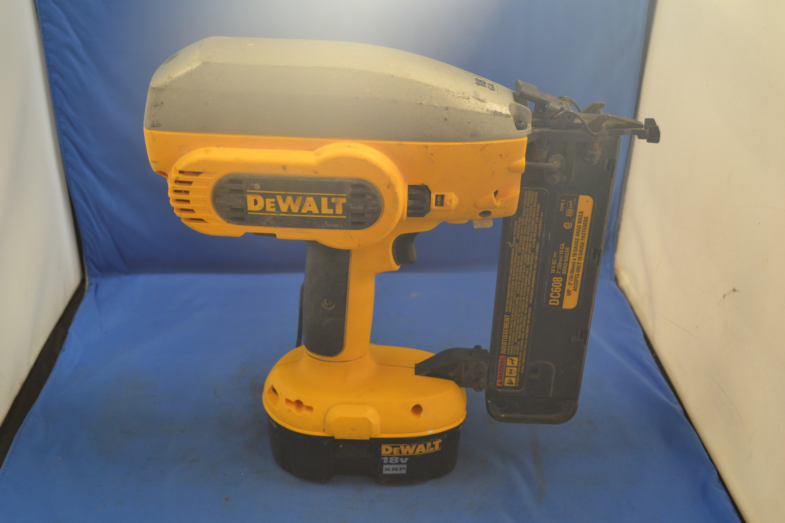 Dewalt DC608 18V 2" 18GA Brad Nailer Nail & Staple Guns