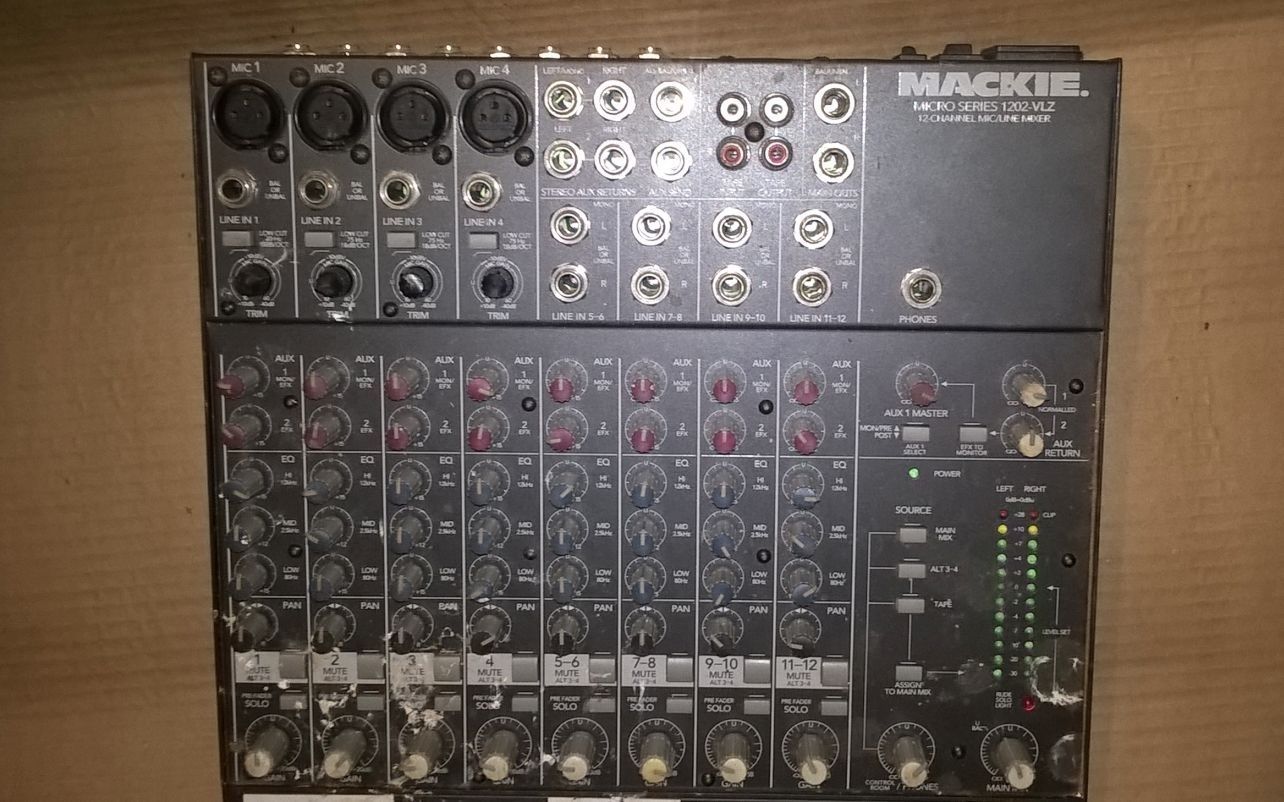 Mackie 12 Vlz 12 Ch Compact Recording Line And 50 Similar Items