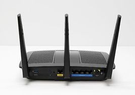 Linksys EA7450 Max-Stream Dual-Band AC1900 Wi-Fi 5 Router image 6