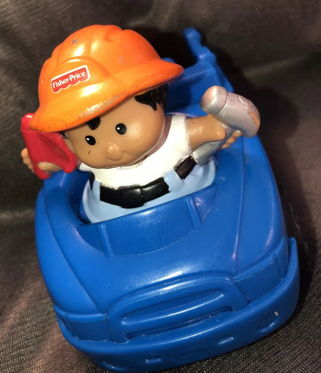Fisher Price Little People Blue Tow Truck With Mechanic & Car Toy Figures