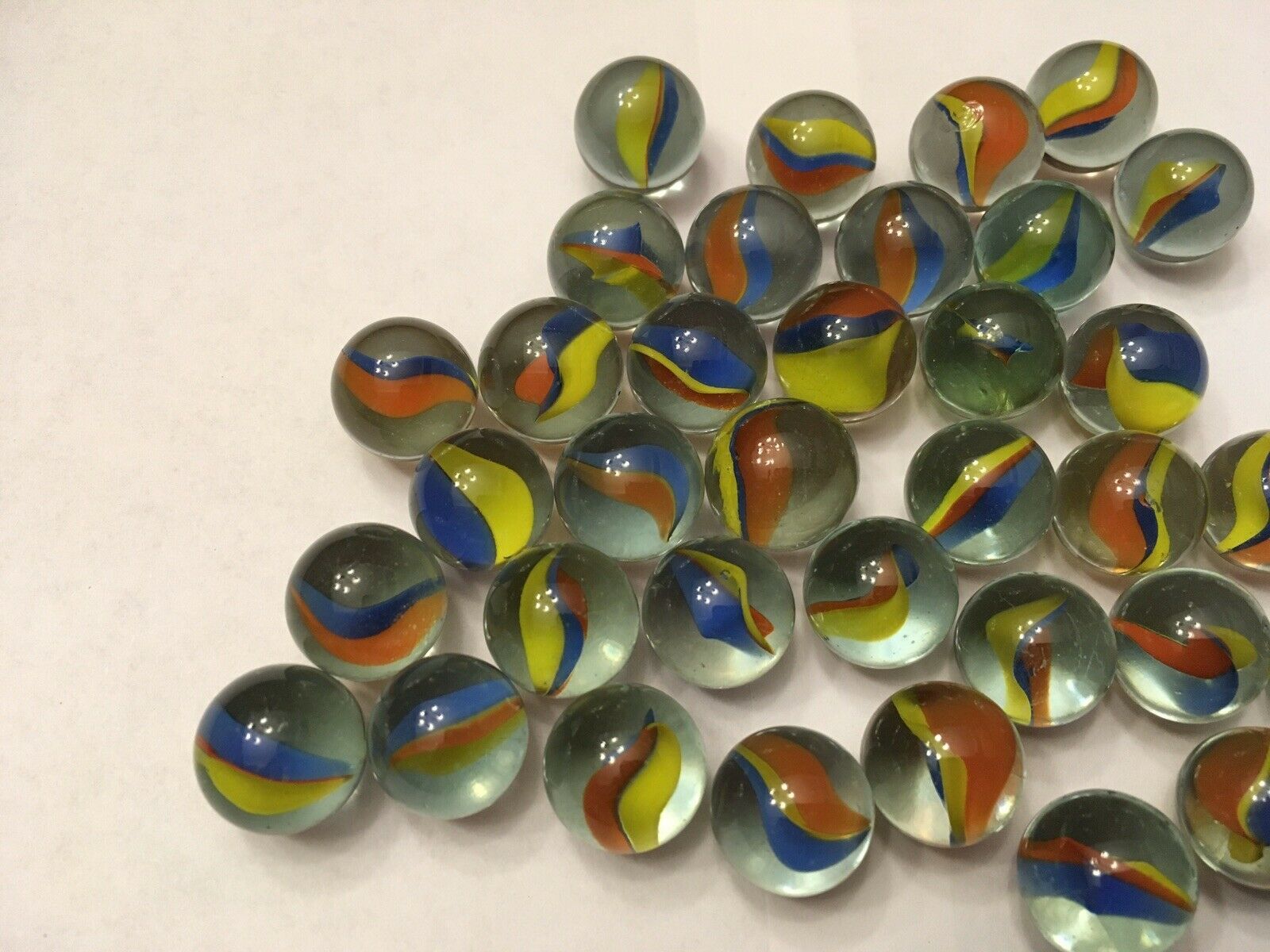 ESTATE Find 10 vintage Cats Eye Marbles Multi-color Banana shaped 