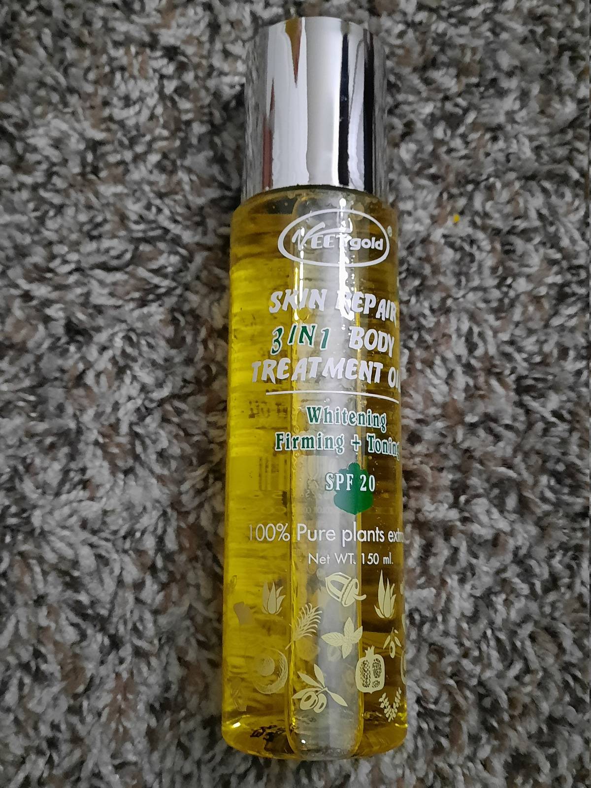 Veet gold skin body treatment oil with spf 20 Lightening Cream