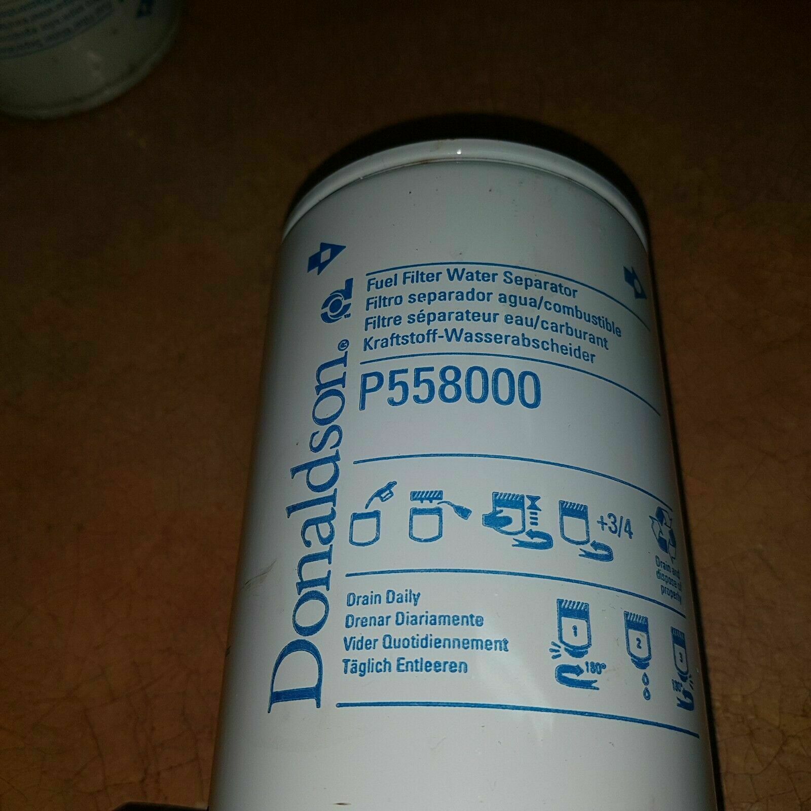 Donaldson P558000 Fuel Filter, Water Separator Spin-On Twist&Drain ...