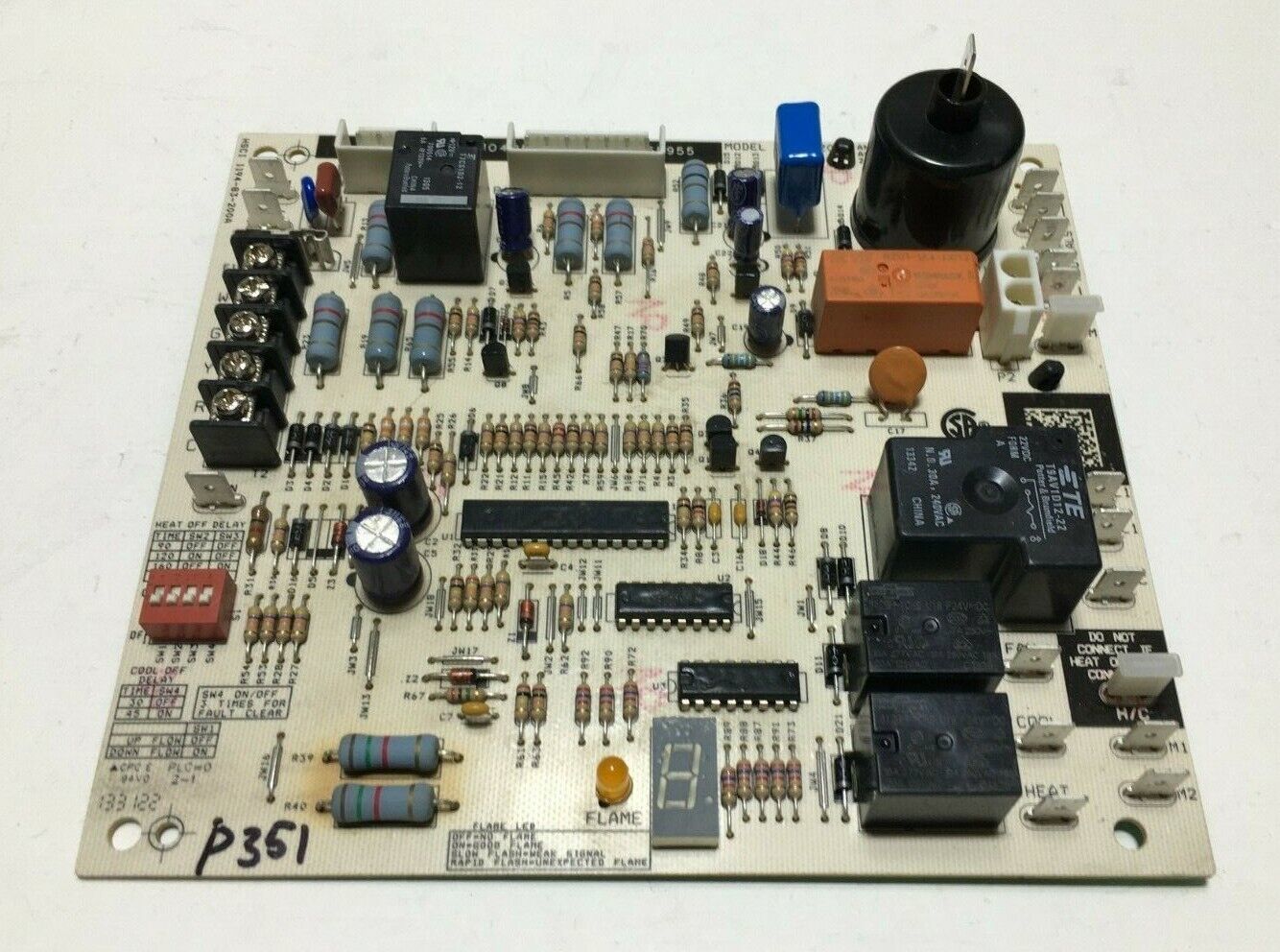 Rheem Ruud 6210405802 Furnace Control Circuit Board 1194200 used 