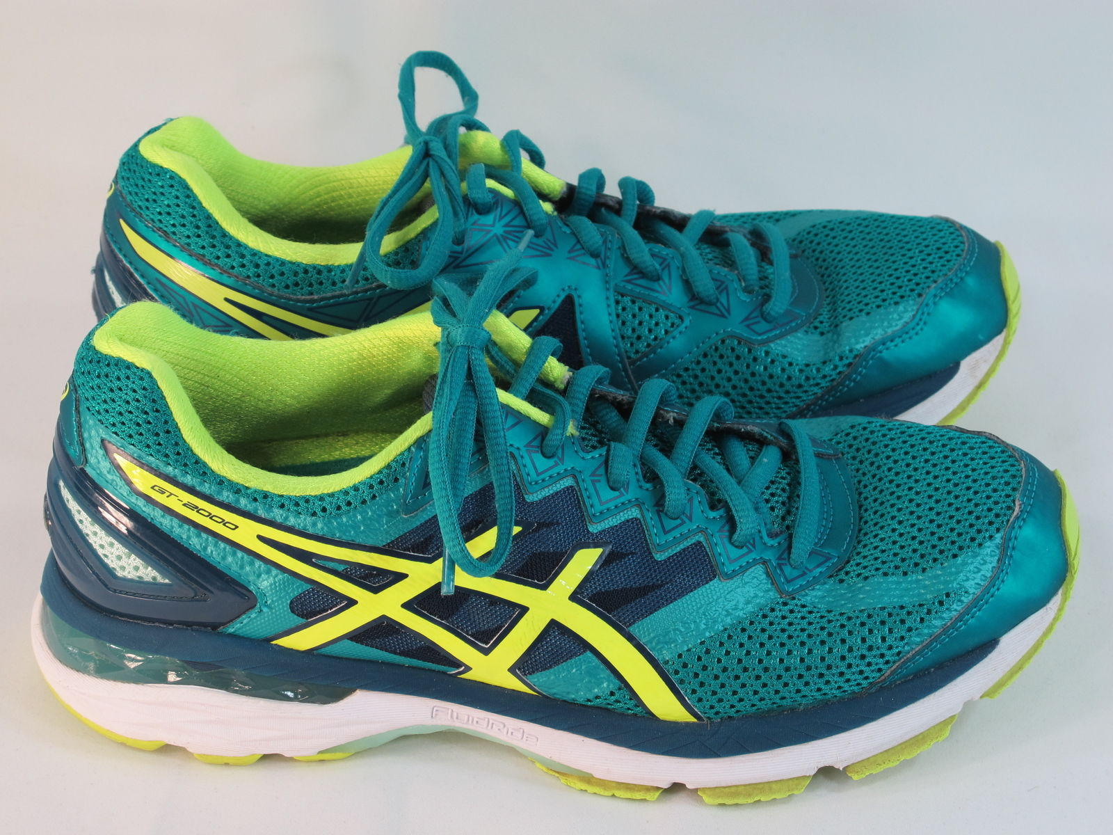 asics gt 2000 4 Gris