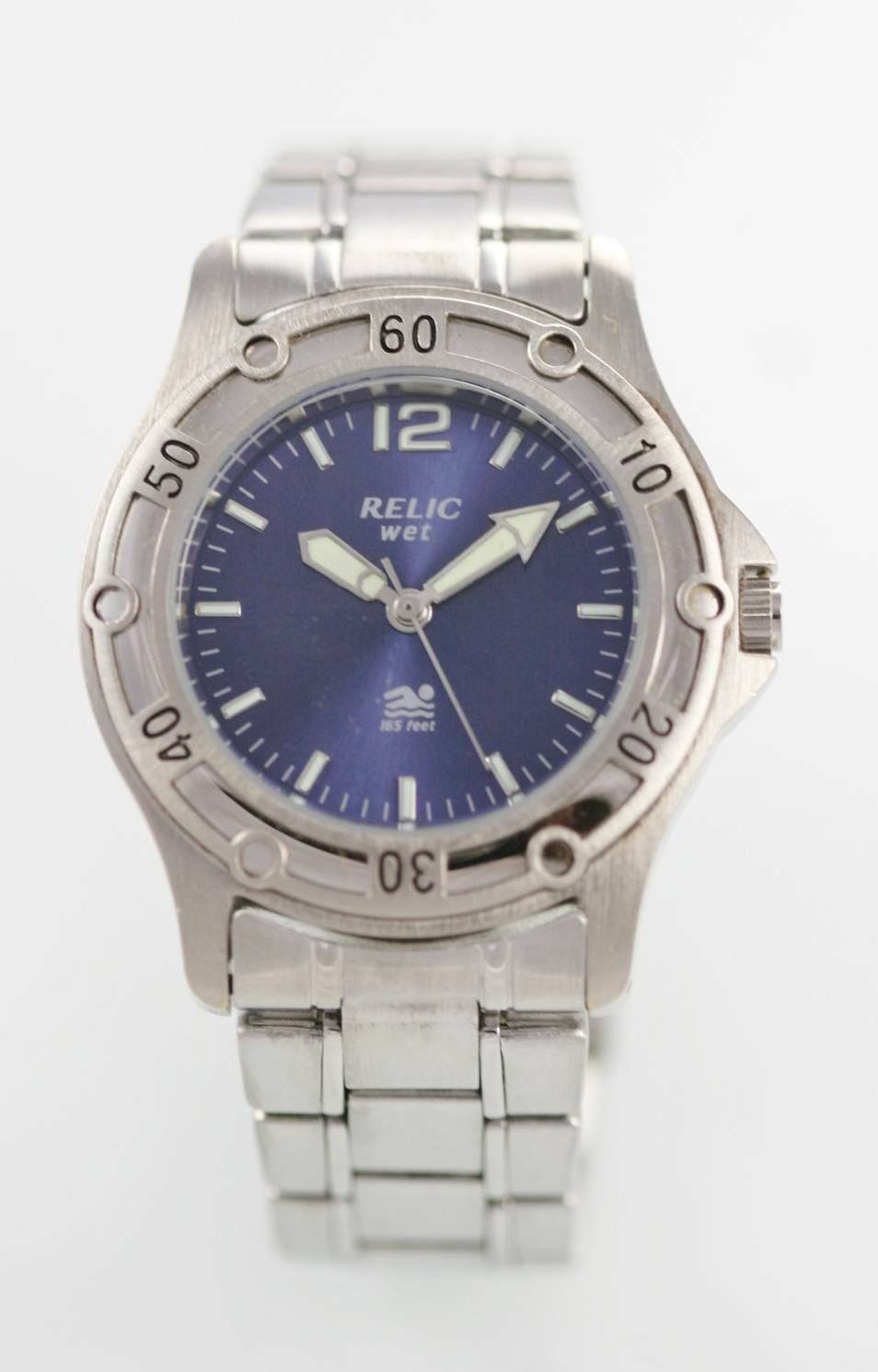Relic Watch Mens Blue Stainless Steel Silver 50m Water Resistant
