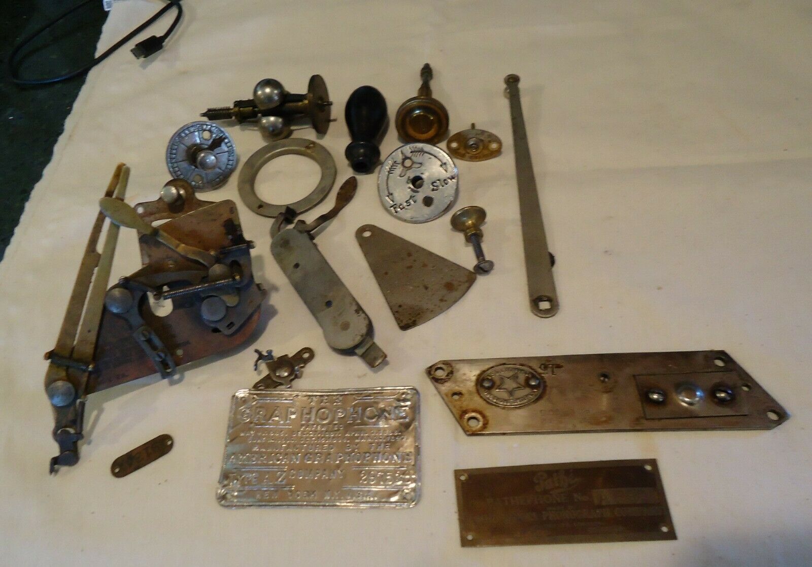 Parts for Antique Phonograph pathe , Victor ,Gramaphone Hardware Job ...