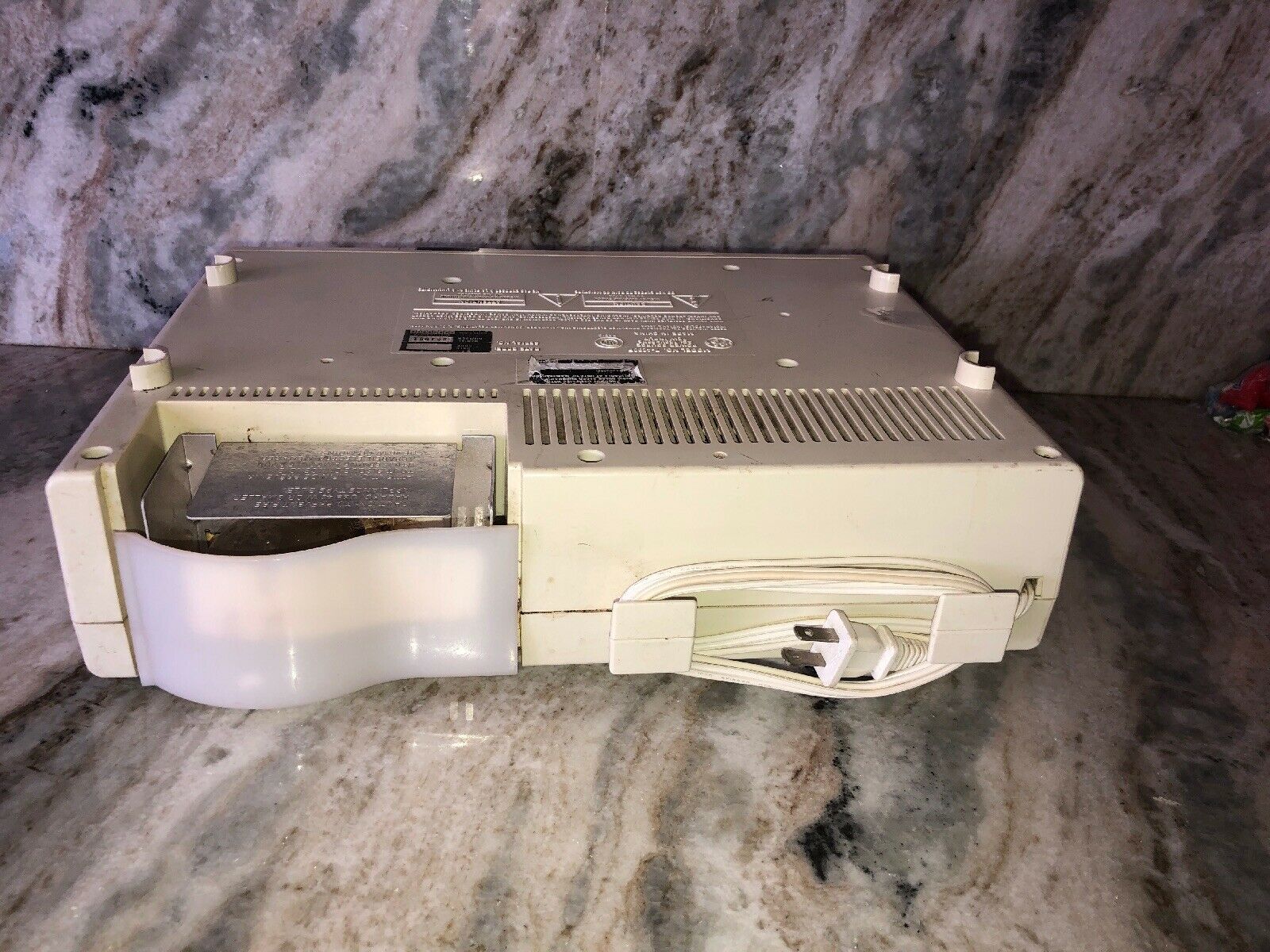 GE Spacemaker CD Player AM FM Stereo Radio 7 4290F High Performance