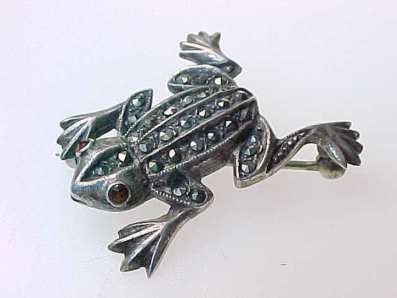 Primary image for Genuine MARCASITES in STERLING SILVER FROG with GARNET Eyes BROOCH Pin