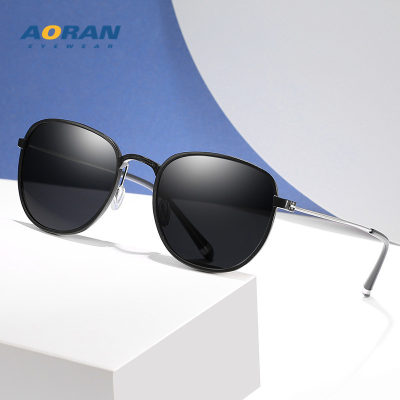 Retro Polarized Sunglasses for Men and Women UV Protection LVL-027