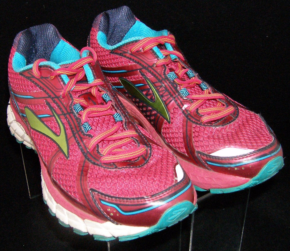 brooks adrenaline gts 18 pink