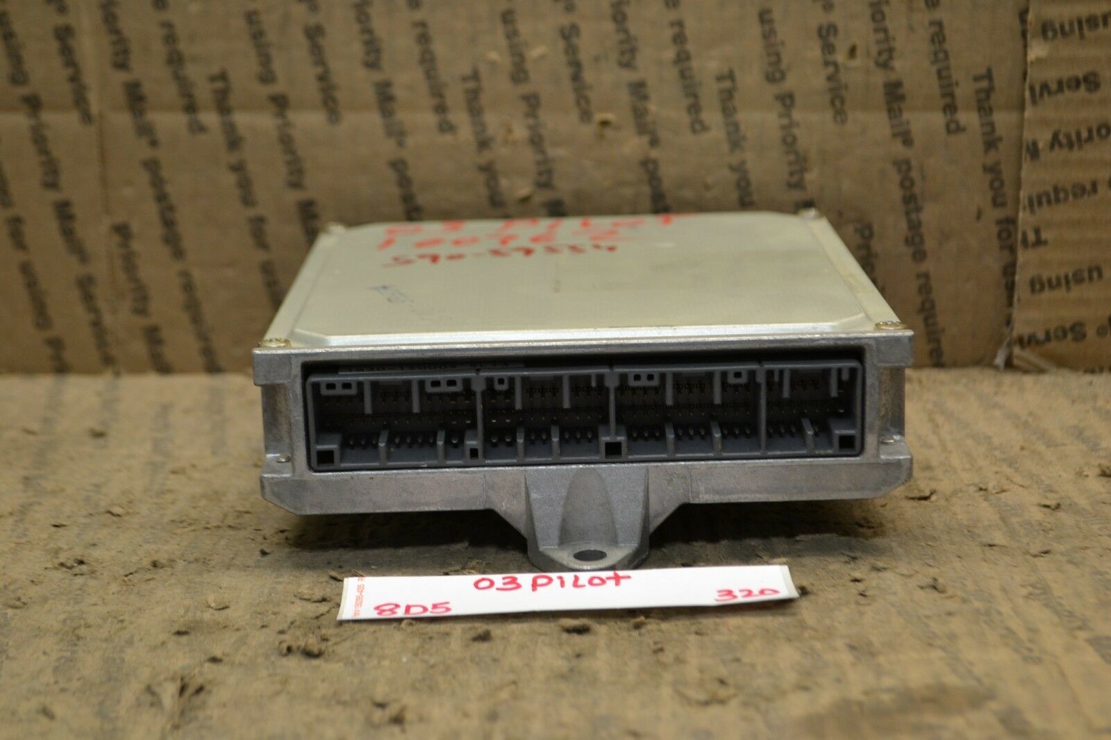 2003 2004 Honda Pilot Engine Control Unit ECU 37820PVFA51 Module 320