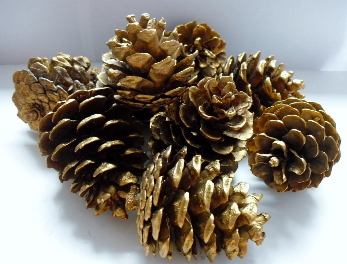 12 Gold Pine Cones Hand Painted Cones One Dozen Gold Painted Pine Cones
