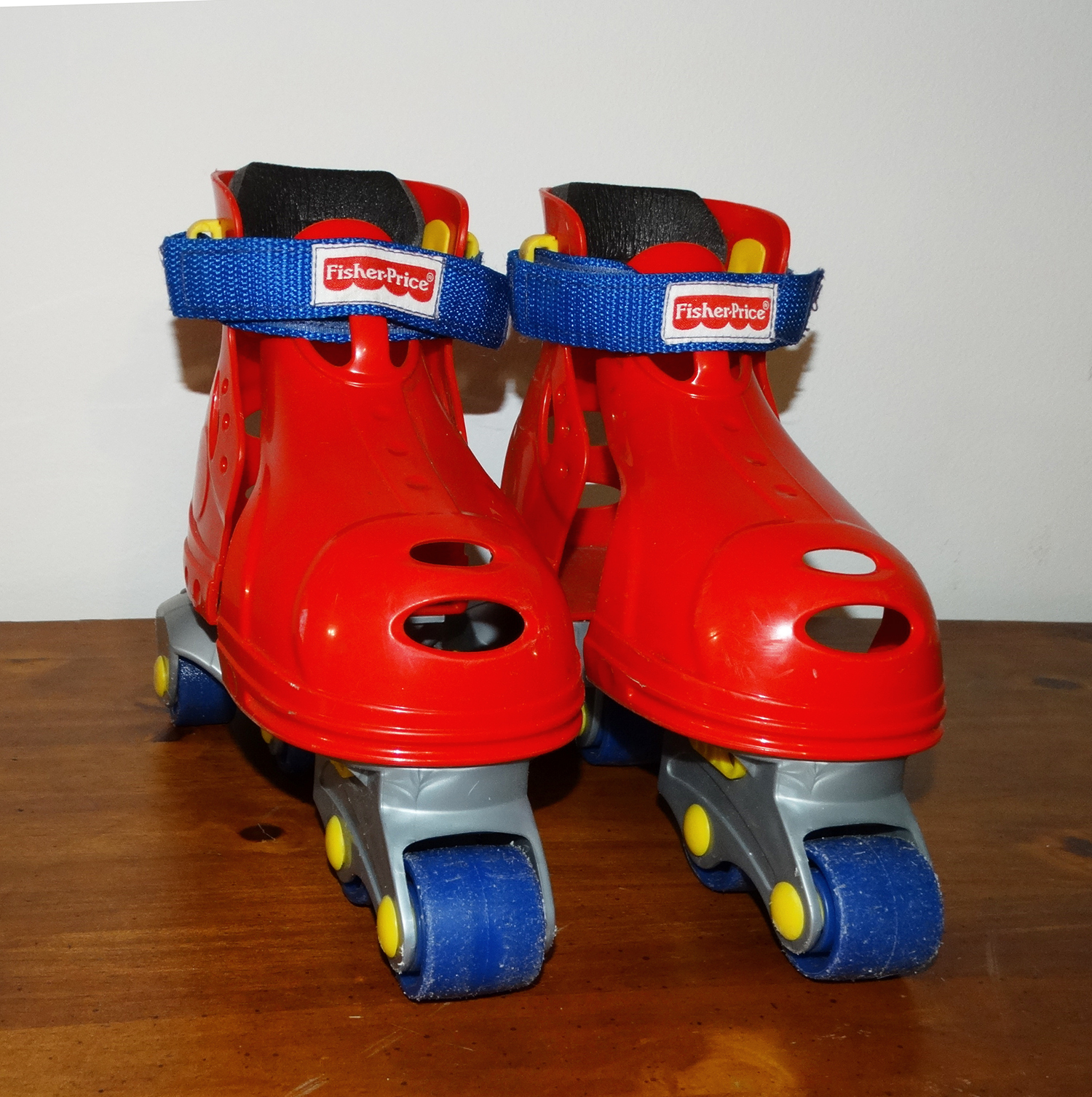 FisherPrice Red Grow With Me Inline Roller Skates Child Size 612 Other