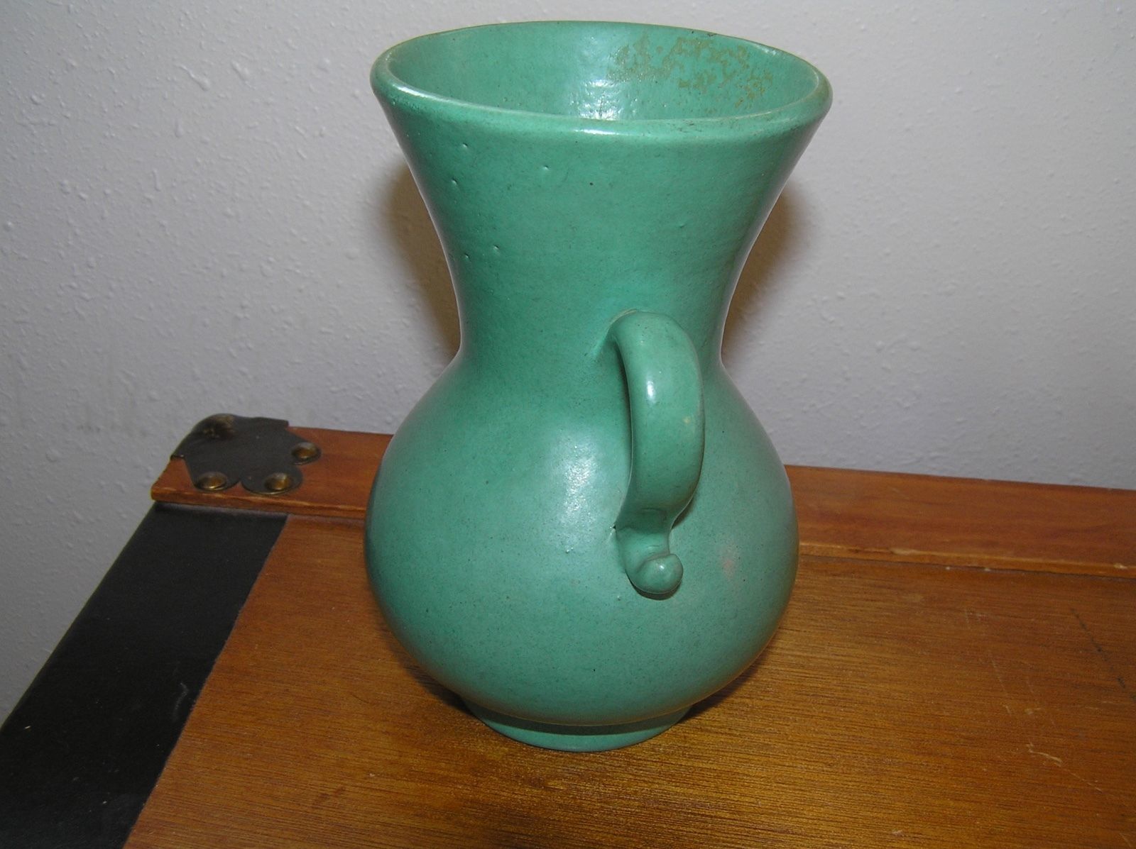 Antique Pfaltzgraff York P Marked Two Handled Small Green Glazed Art