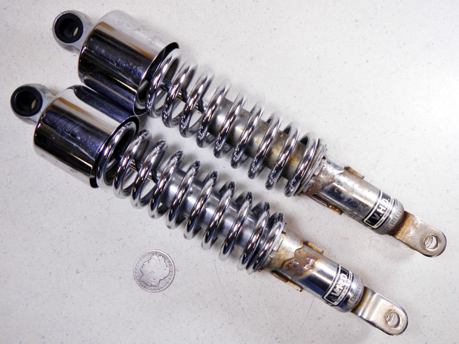 82 HONDA CB750SC CB750 CB 750SC NIGHTHAWK 750 REAR SHOCK ABSORBERS 13 1