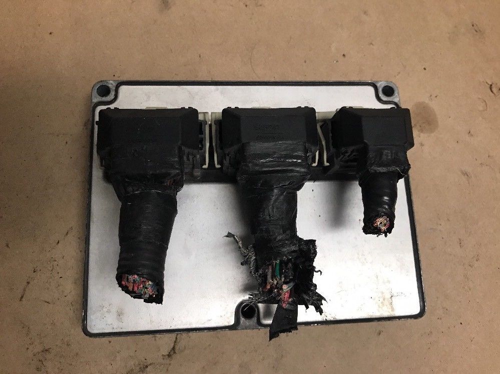 2003 Ford Expedition 5.4L v8 Powertrain Control Module PCM ECM 3L1A