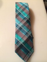 van heusen neck tie designer NWOT green mulit color stripe - $5.89