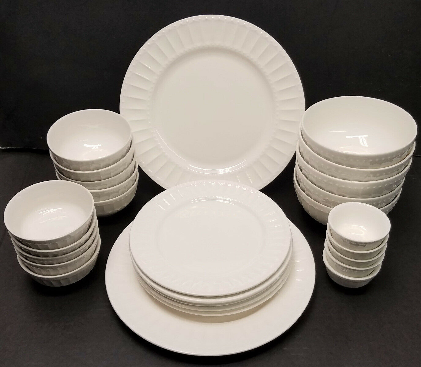 Gibson White Elements Paloma Embossed 27Piece Ceramic Whiteware Set
