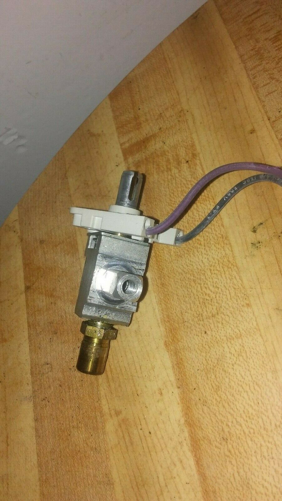 Amana Gas Stove Surface Valve Part 0306165 Natural Gas And Switch Y0306826 Cooking Appliance 4854