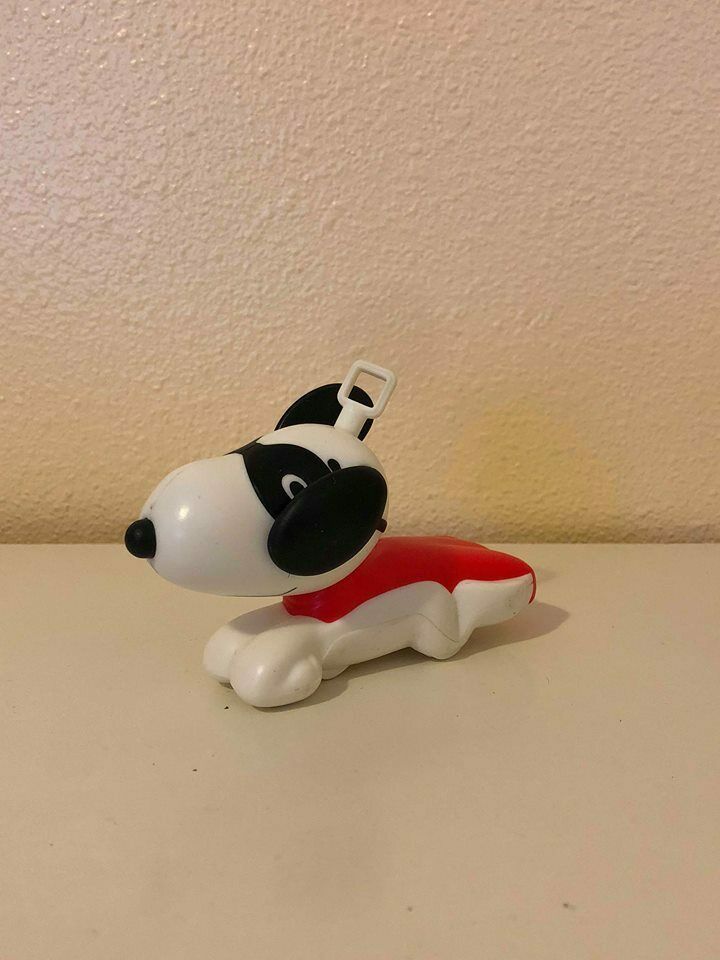 charlie brown and snoopy toys