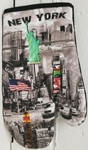 1 Printed Kitchen 10&quot; Oven Mitt, NEW YORK,TIMES SQUARE, STATUE OF LIBERT... - $7.91