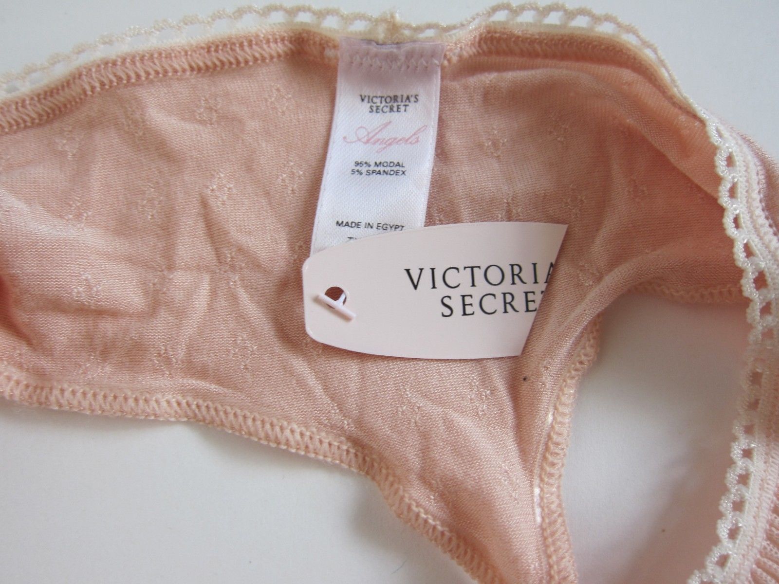 woman short nikar dress