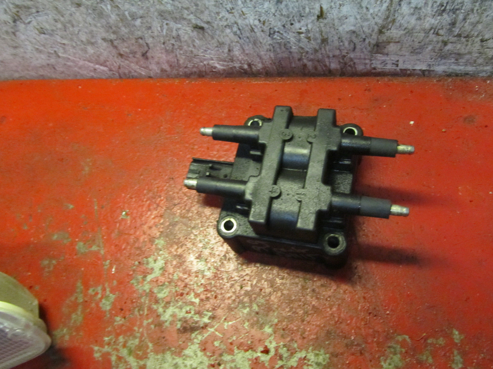 06 07 04 05 Chrysler pt cruiser Dodge neon oem 2.4 ignition coil pack