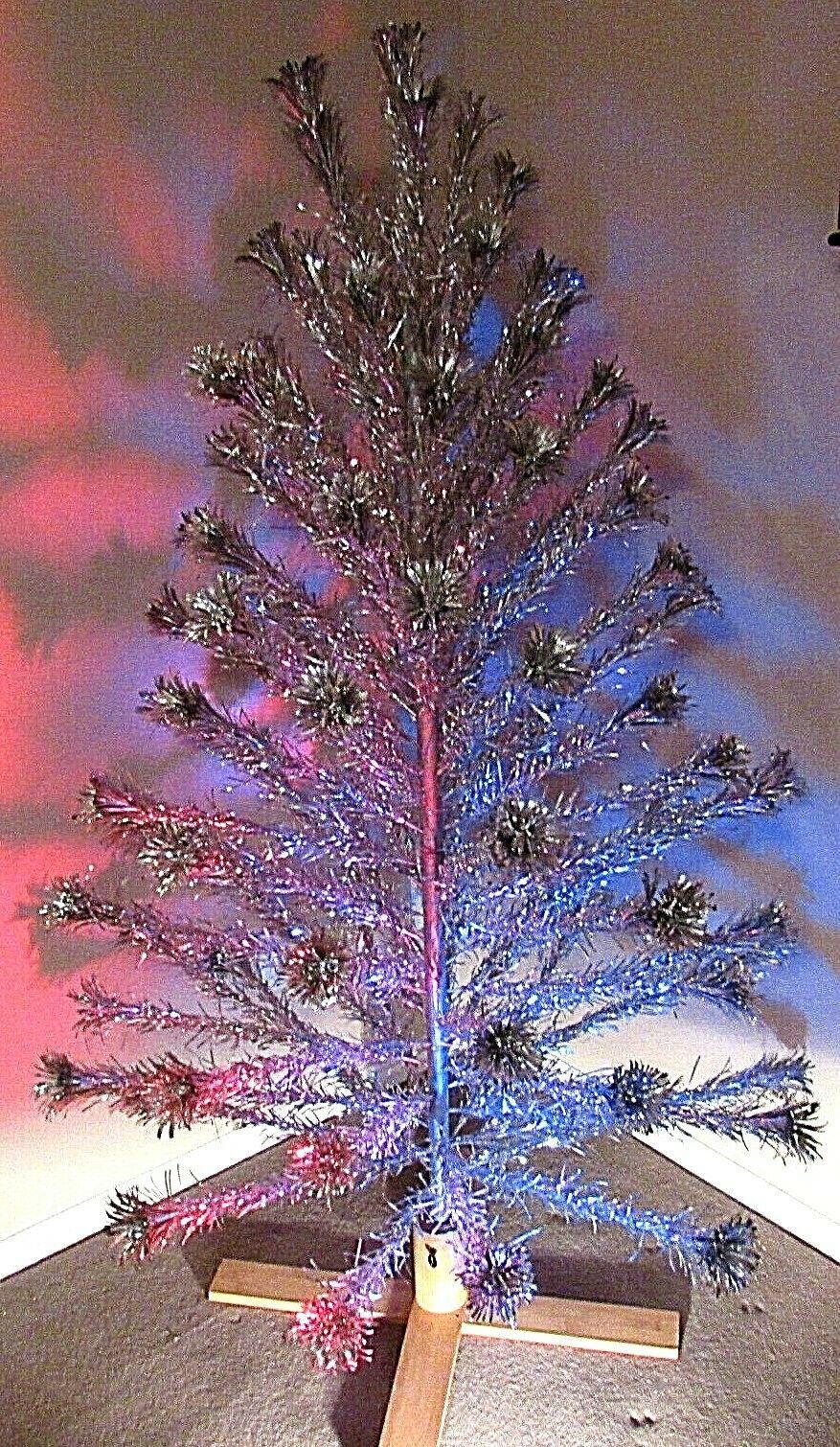 Vintage Aluminum Christmas Tree With Color Wheel 