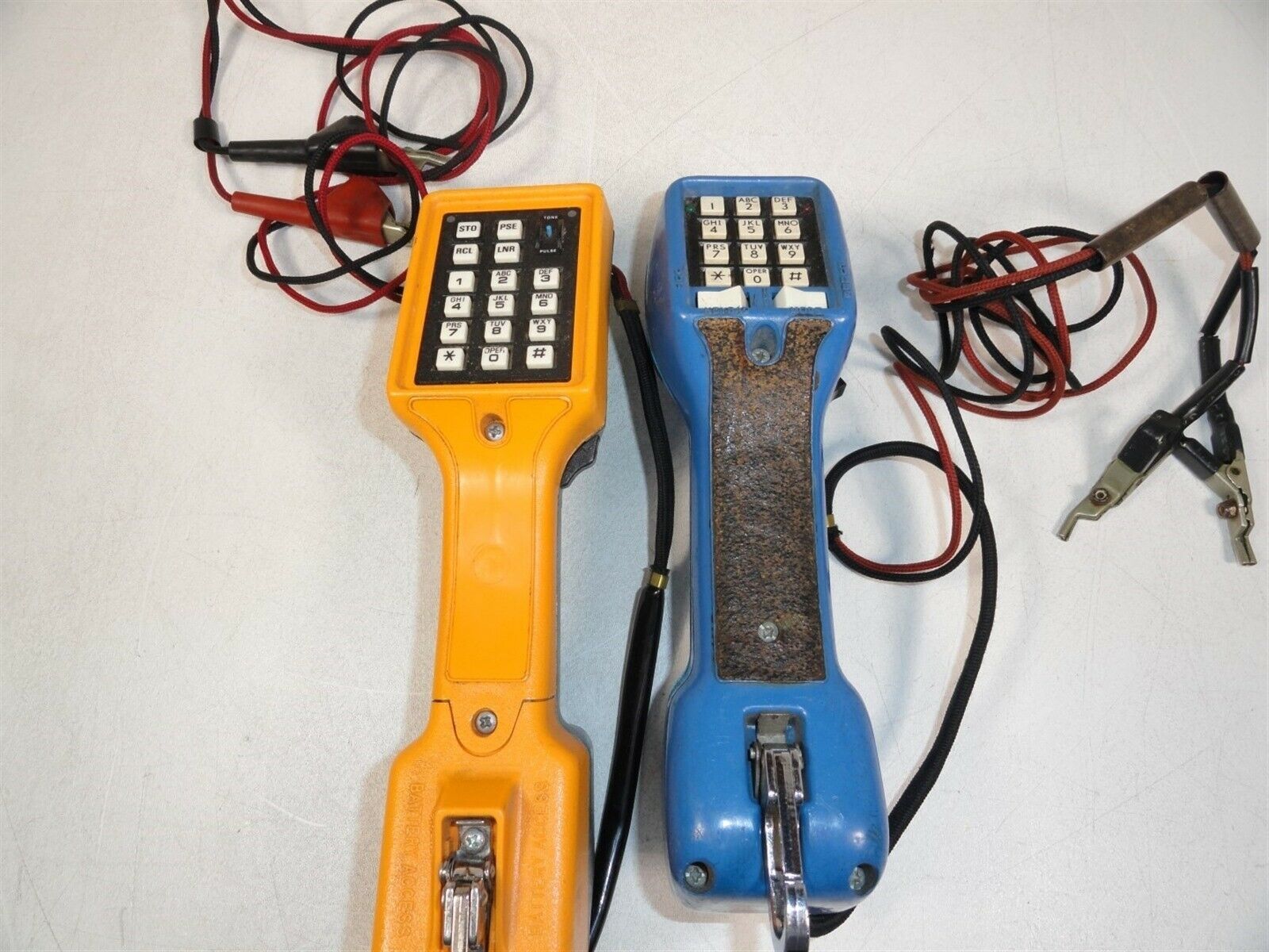 Harris Dracon TS22AL & TS21 Test Set Lineman Handset Phones Untested AS