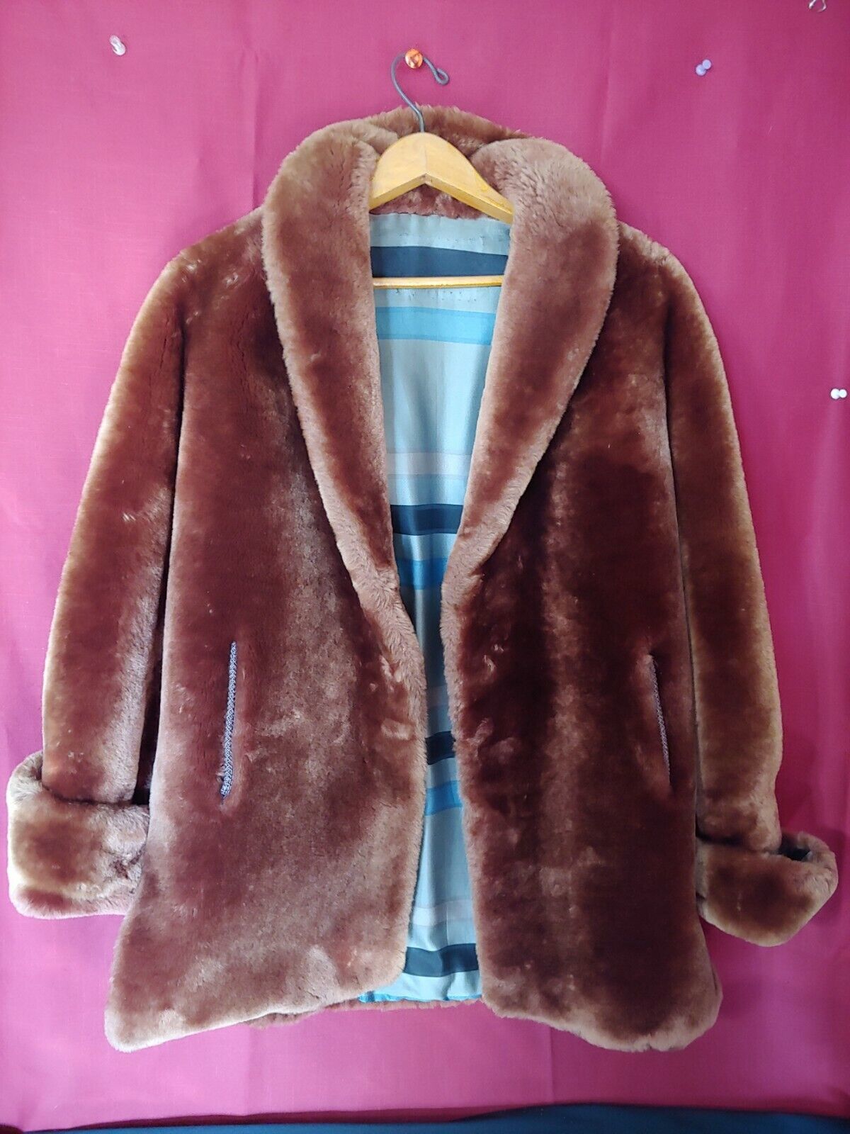 Mouton Dyed Lamb Fur Coat de Mode Par and 50 similar items