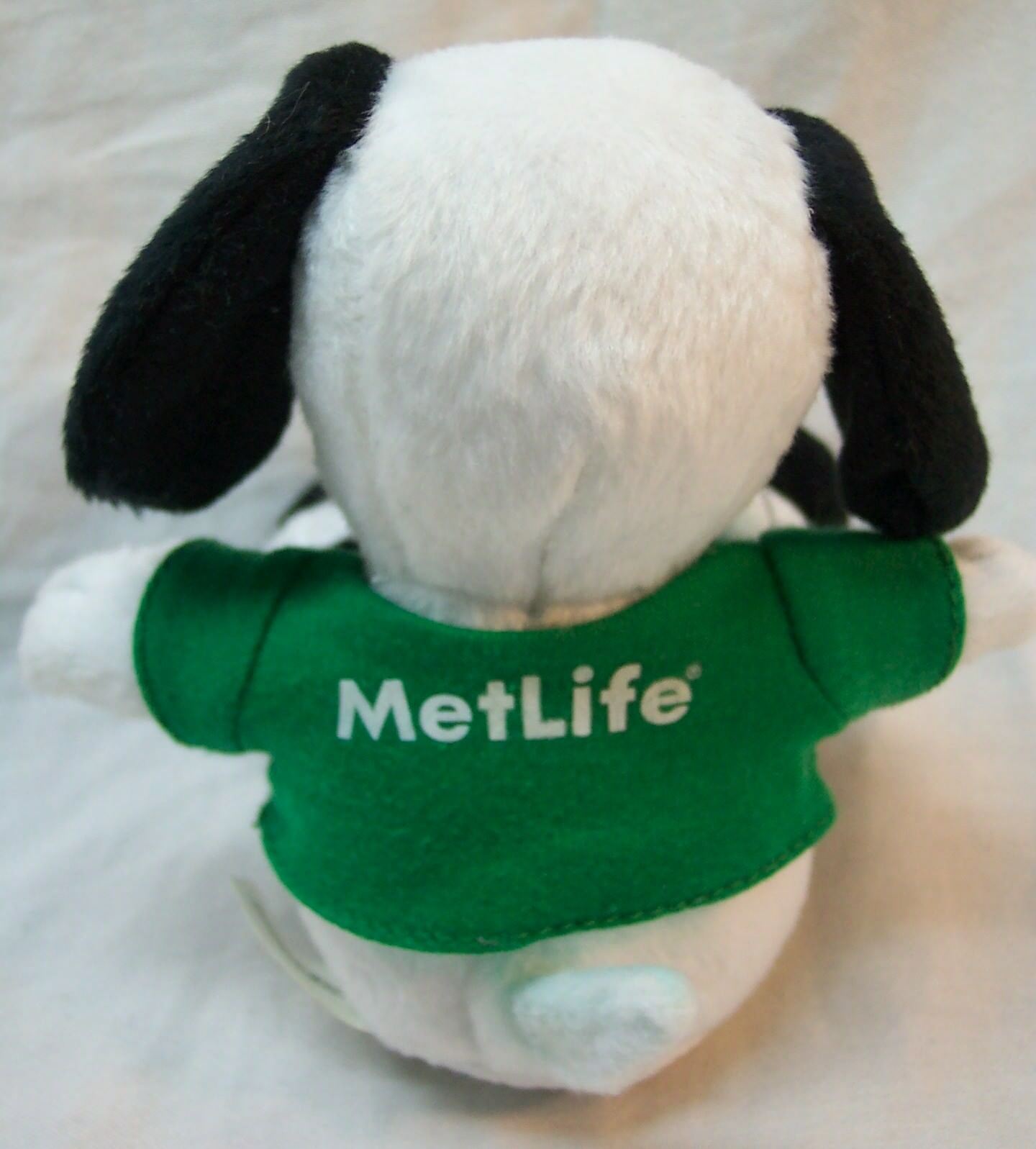 metlife snoopy stuffed animal