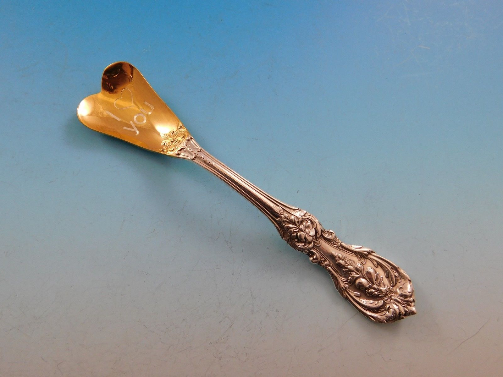 English Chippendale by Reed /& Barton Sterling Silver Sugar Spoon Shell 6 1//2/"