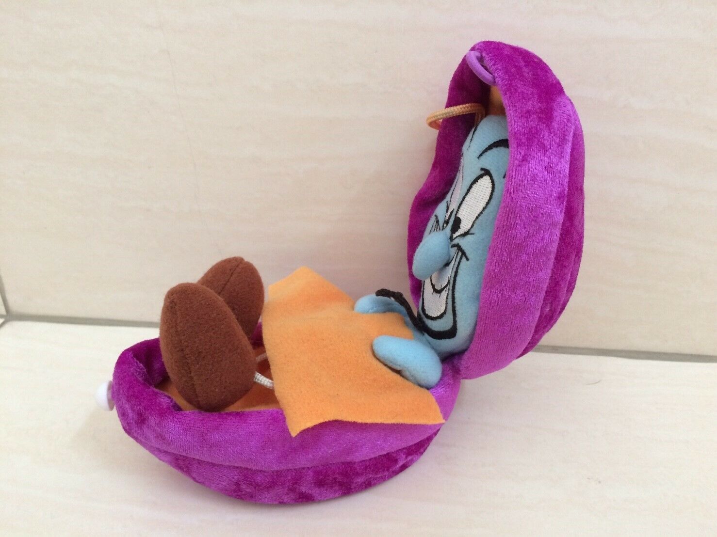 alice in wonderland oyster plush