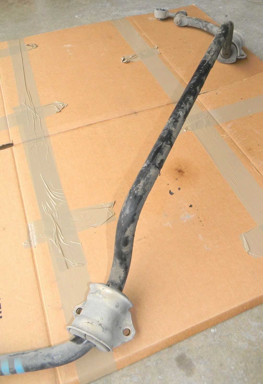 **BMW E36 320i 323i 325i 328i Z3 Front Sway Bar Stabilizer w Mounts