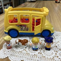 2013 Fisher Price Little People Lil' Movers Musical School Bus W/ 3 Figures +dog - $11.30