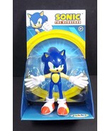 Sonic Hedgehog 2.5&quot; figure Sonic hands out Jakks - $9.85