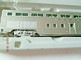Walthers Proto Stock # 920-9645 Santa Fe 85' 68 Seat Step-Down Coach Deluxe #1  image 2