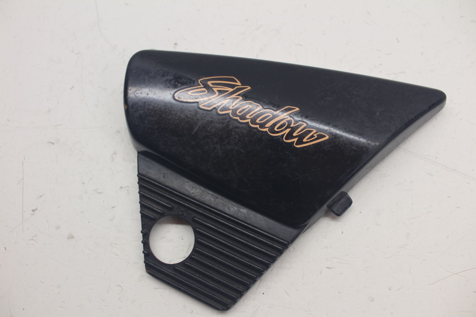 1983 honda shadow 750 VT 750 RIGHT SIDE COVER PANEL COWL FAIRING