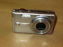 Fujifilm finepix f series f480 8.2 mp-digital camera-silver - $57.25