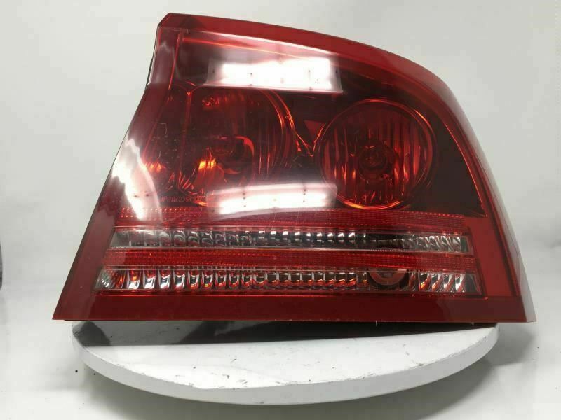 2007 Dodge Charger Passenger Right Side Tail Light Taillight OEM 7081