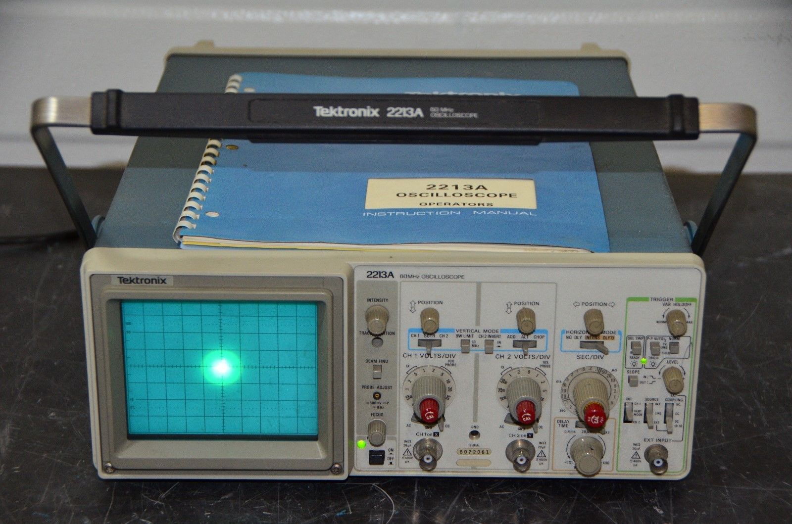 Tektronix 2213A 60 MHz Analog Oscilloscope with Manual