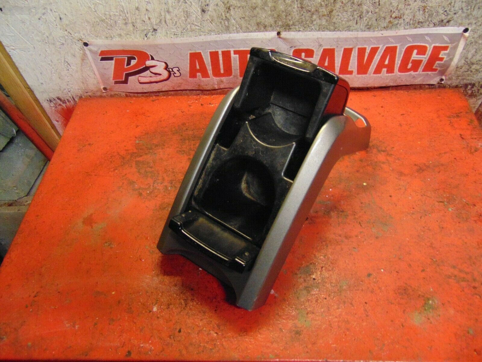 09 08 07 06 Toyota Prius oem factory center console dual cup holder