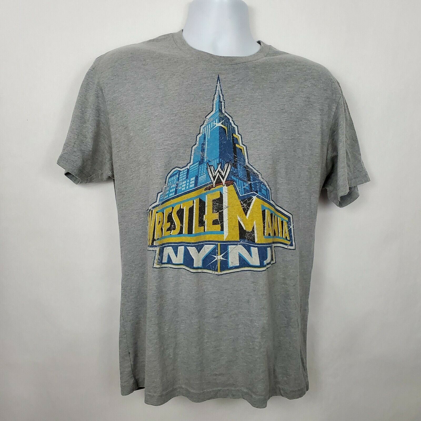 NY Yankees Majestic T-shirt. Size-Medium. Color India