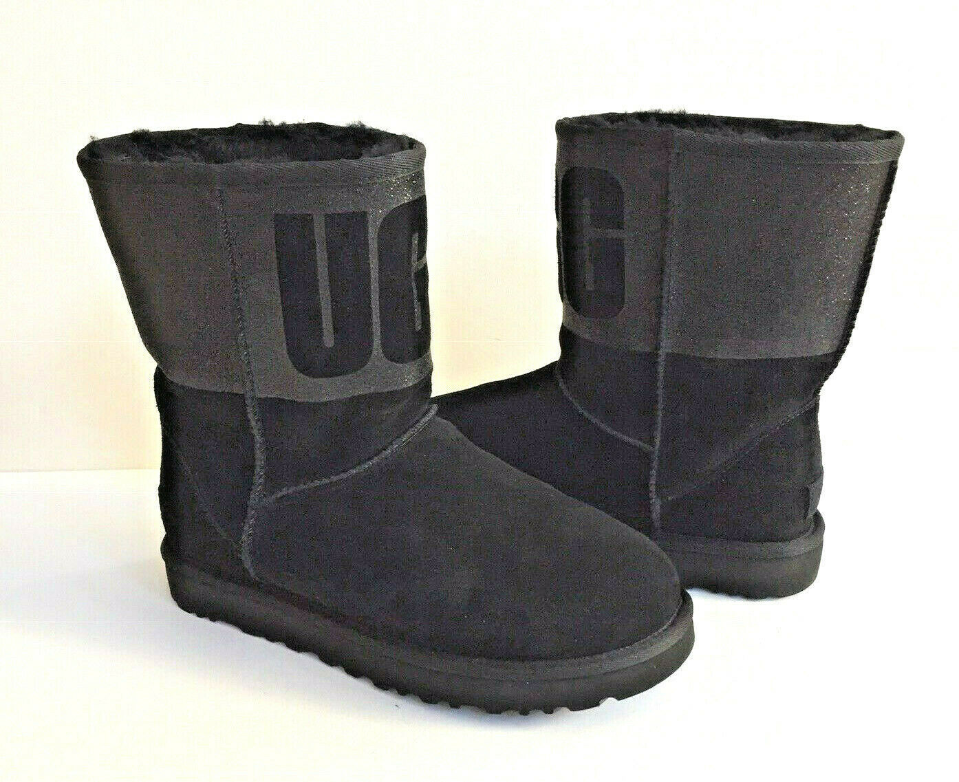 ugg classic short black size 8