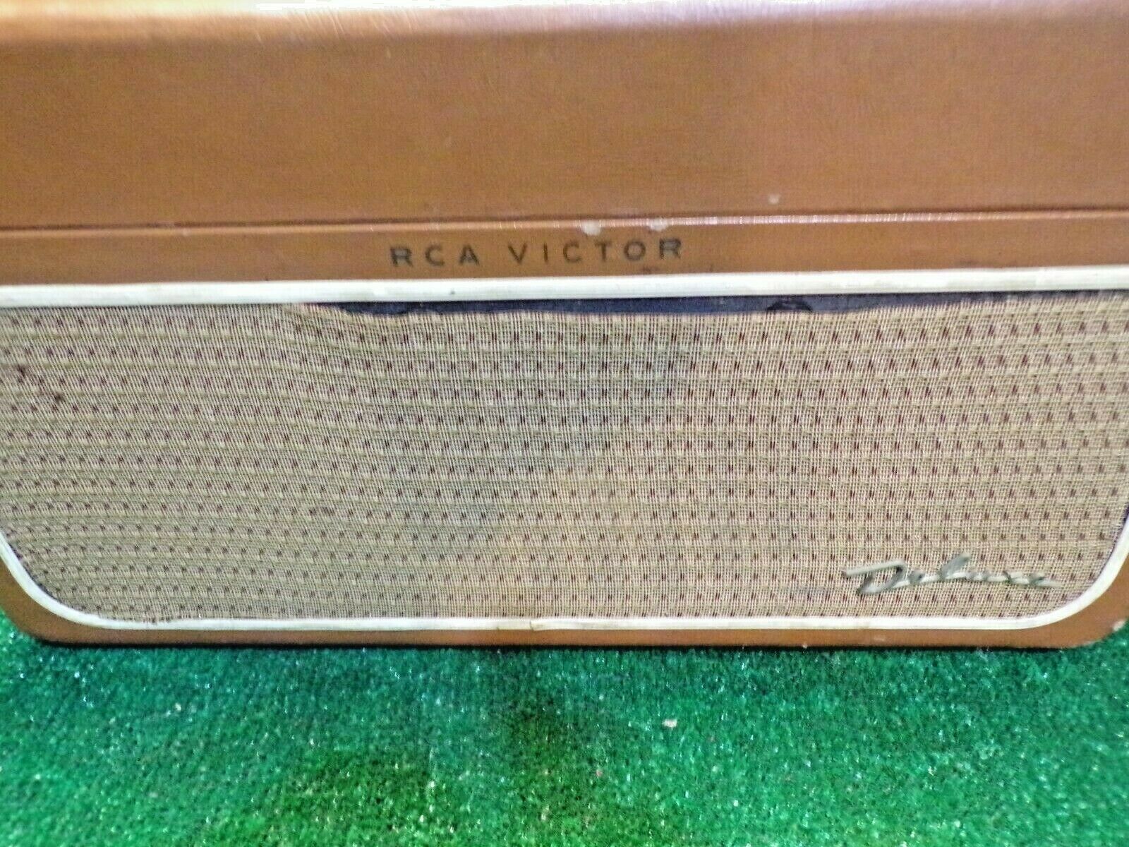 RCA Victor Deluxe Reel to Reel RecorderModel 7TR2 ReeltoReel