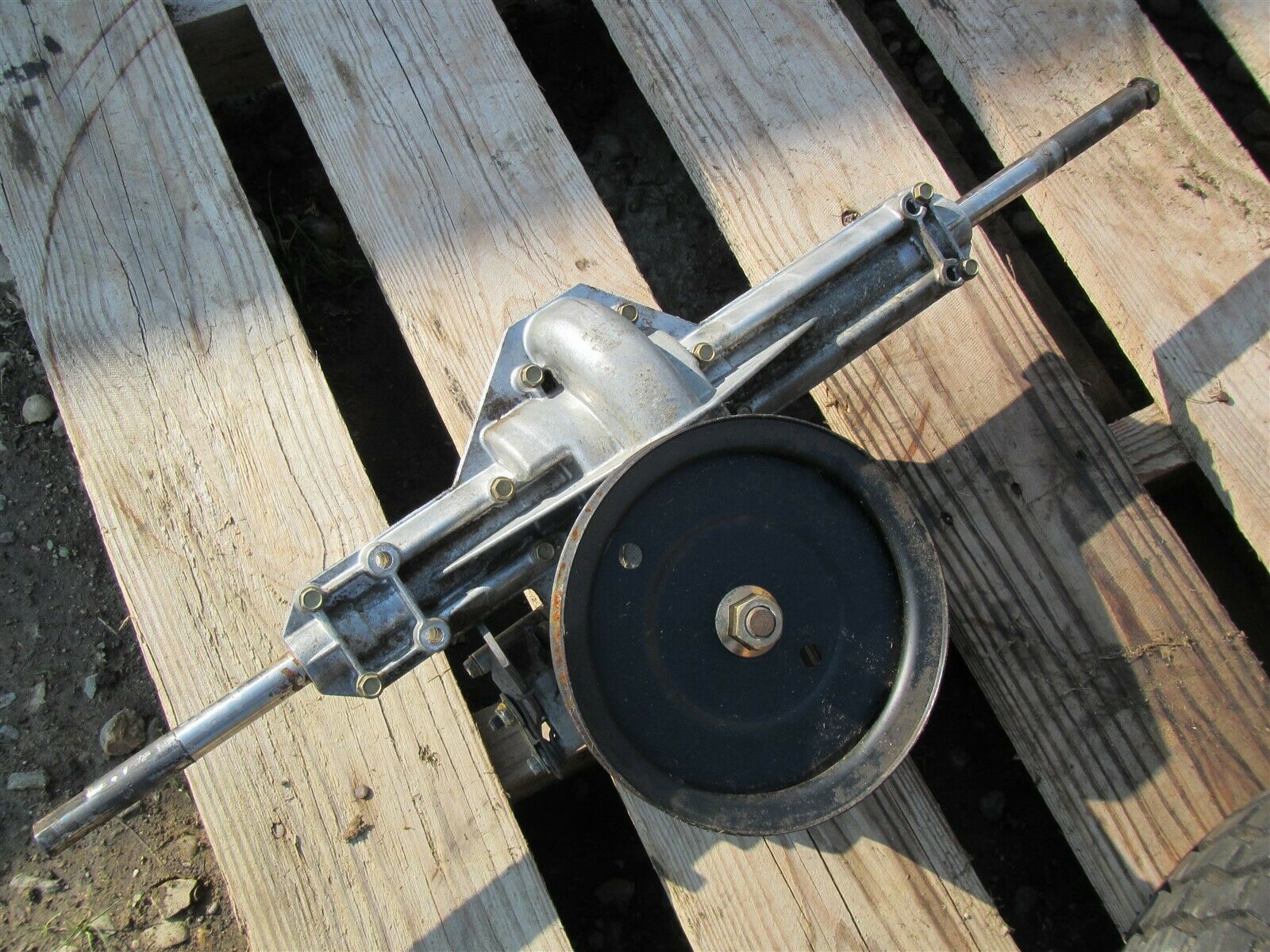 MTD LT4200 Mower 61804907 Transaxle Transmission 91804566A/B