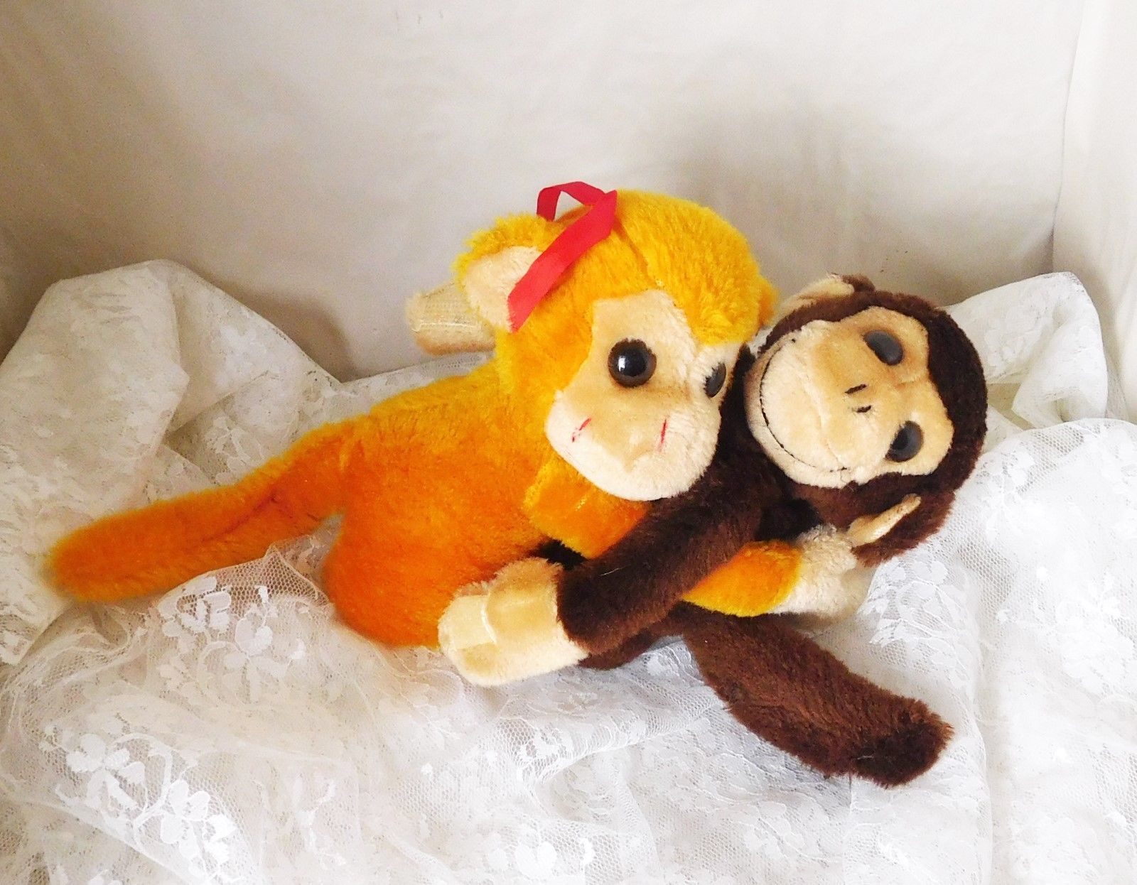 fingerlings monkey plush